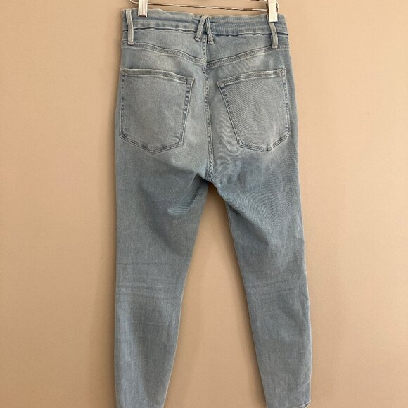 Good American Good Waist Crop Size 4/27 - Picture 3 of 15